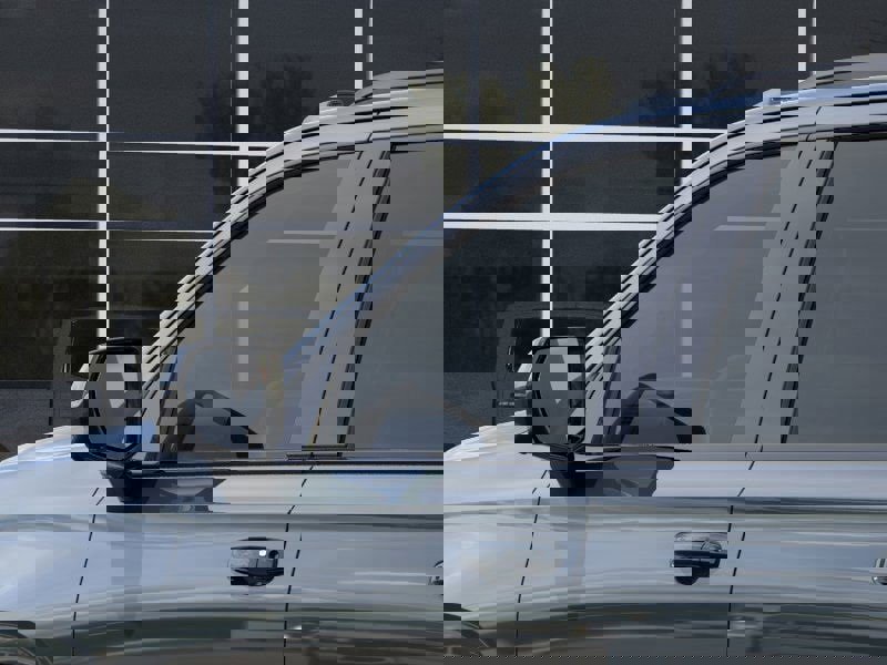 New 2026 Chevrolet Suburban RST image 12