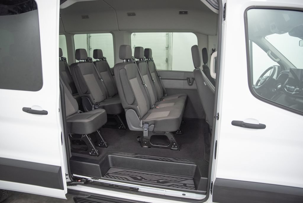 Used 2026 Ford Transit 350 XLT RWD image 19
