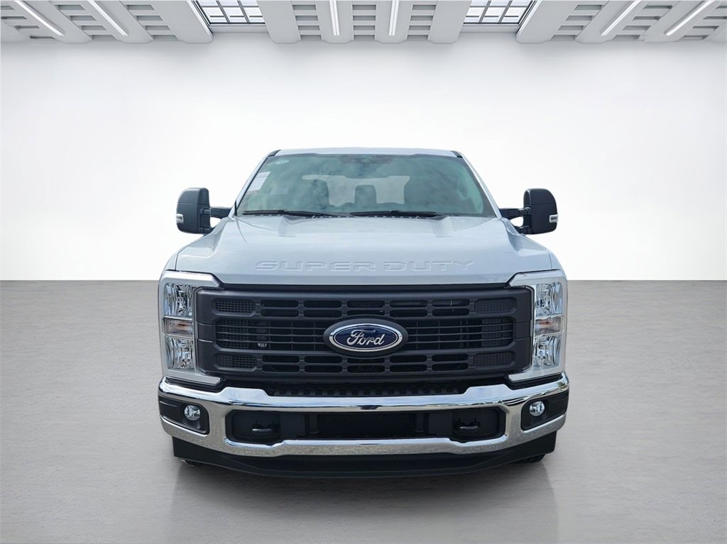 New 2026 Ford F250 XL image 3