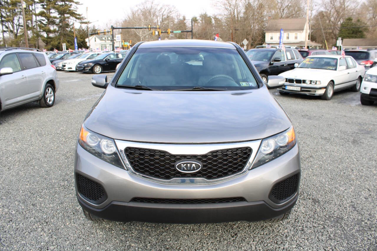 Used 2013 Kia Sorento LX image 3