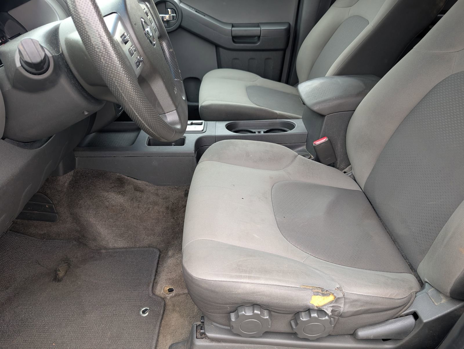 Used 2015 Nissan Xterra S image 11