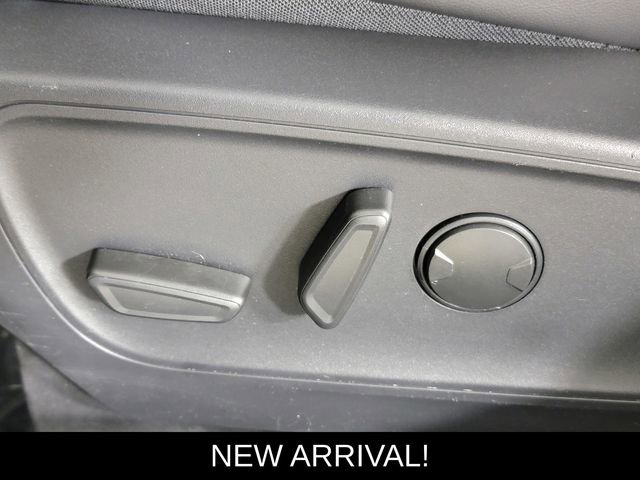 Used 2026 Ford Escape ST-Line AWD/4WD image 14