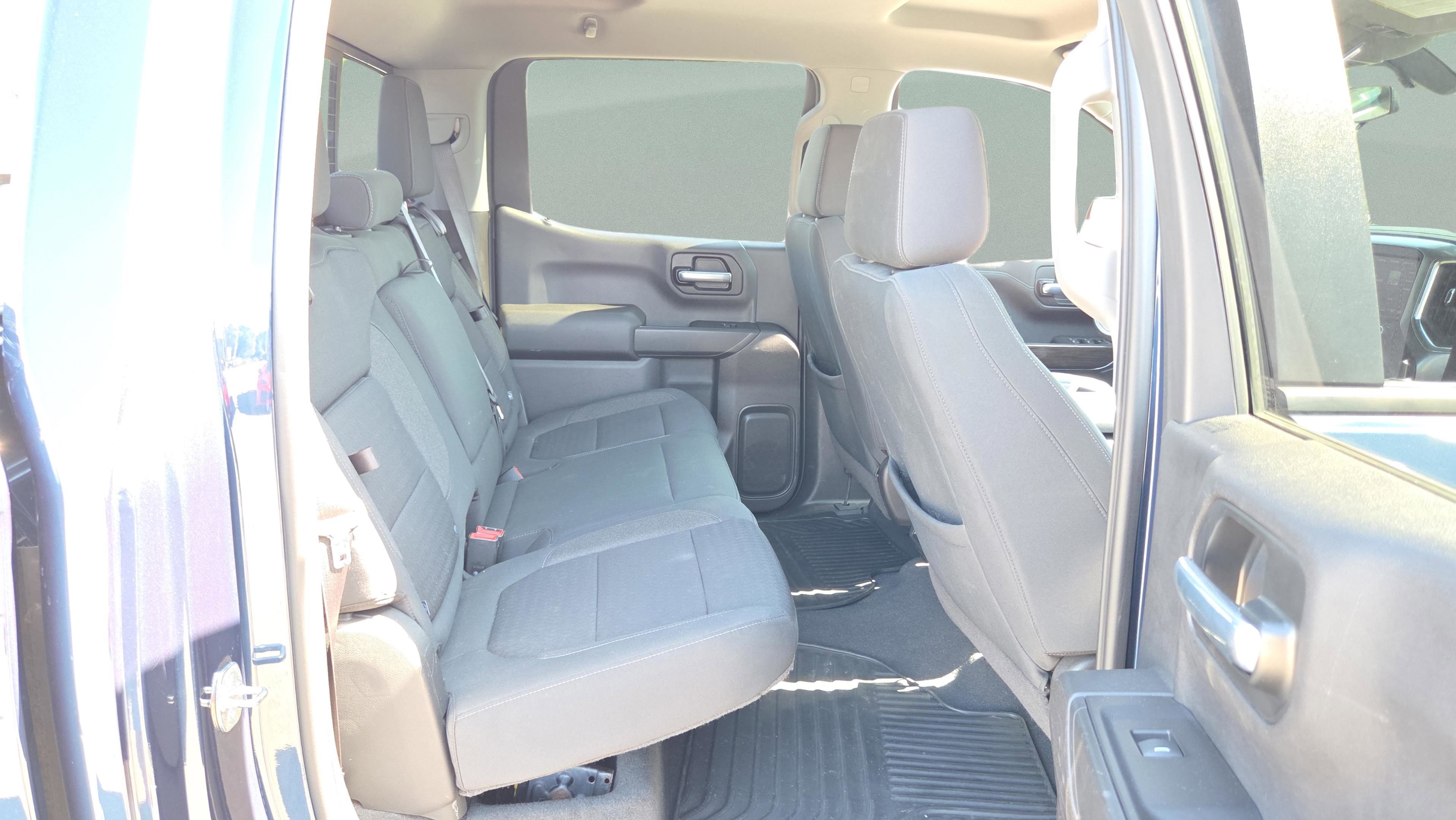 Certified 2021 Chevrolet Silverado 1500 LT w/ Z71 Off-Road Package AWD/4WD image 14