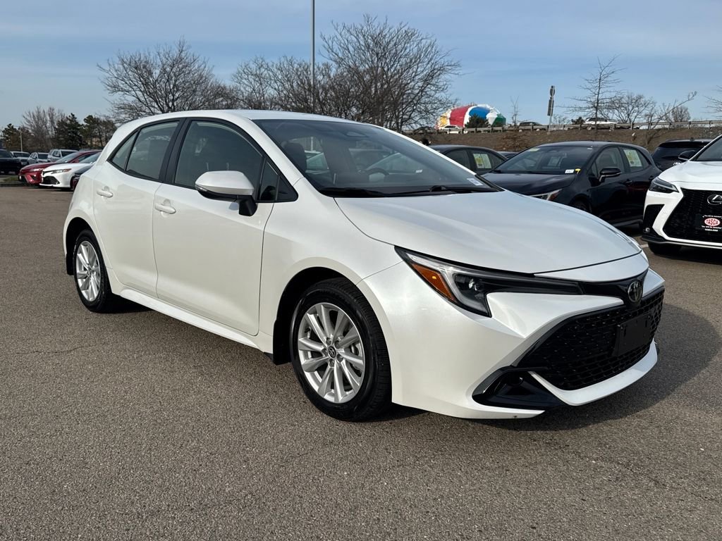 Used 2025 Toyota Corolla SE image 10