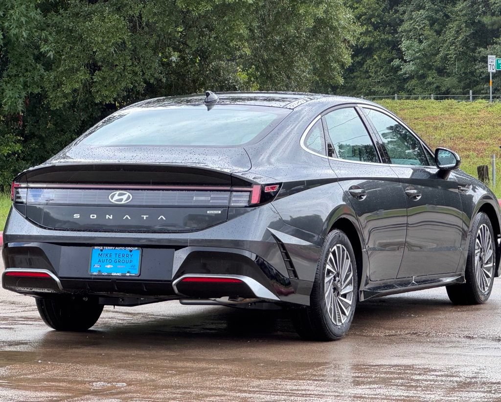 New 2026 Hyundai Sonata SEL FWD image 14