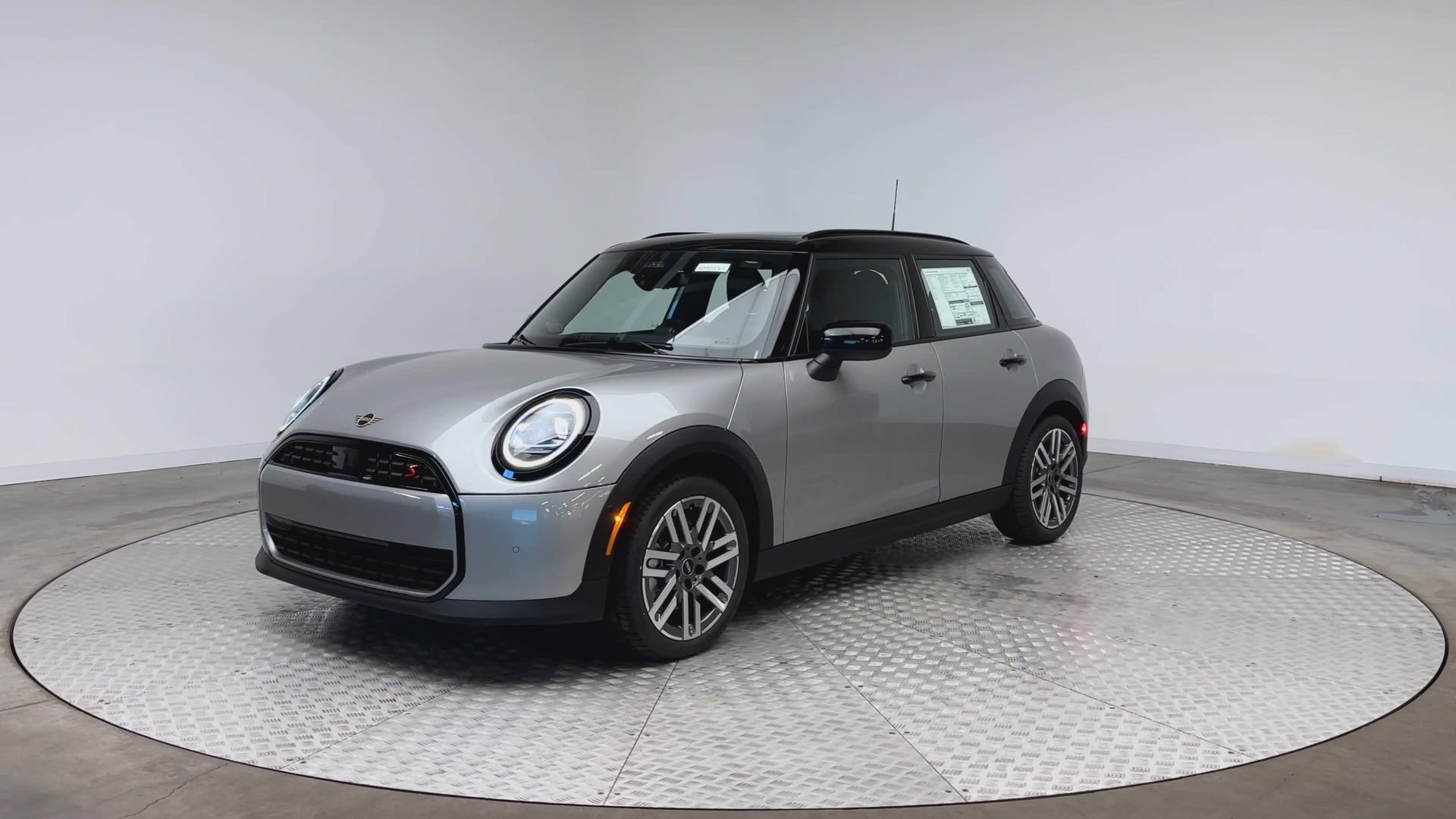 Used 2026 MINI Cooper S FWD image 4