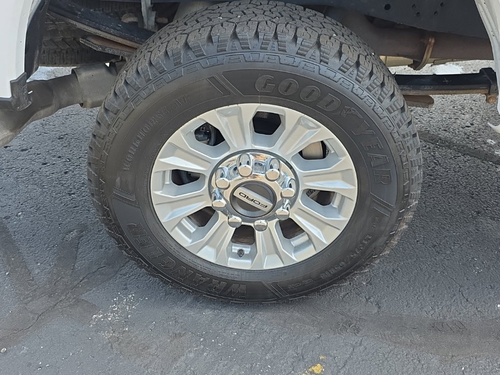 Used 2021 Ford F250 XLT AWD/4WD image 17