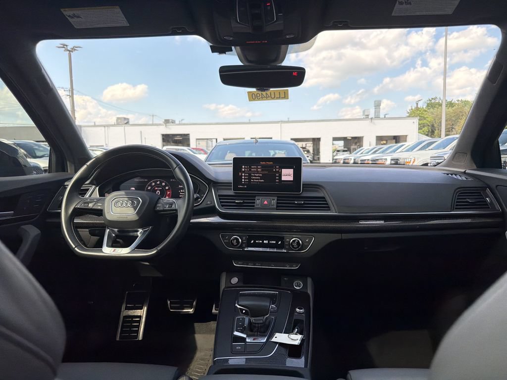 Used 2020 Audi SQ5 Premium Plus w/ Premium Plus Package AWD/4WD image 18