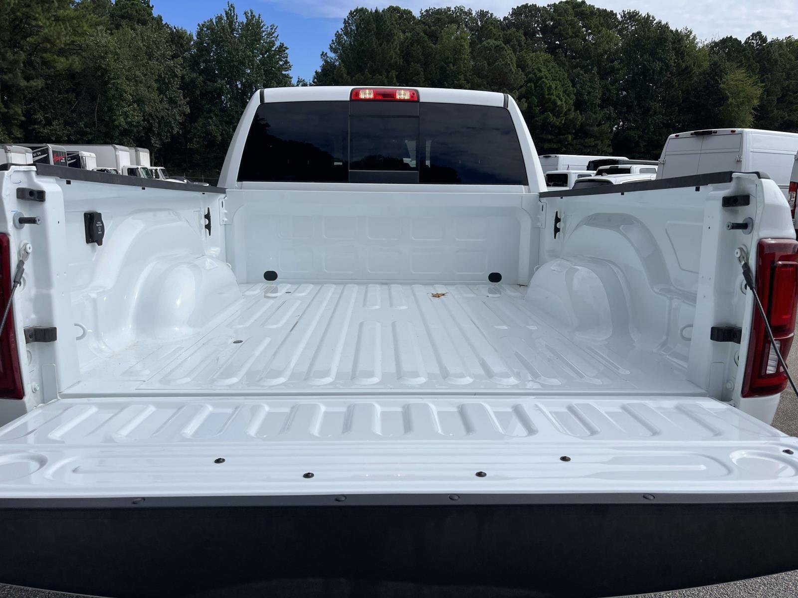 Used 2025 RAM 2500 Laramie image 26