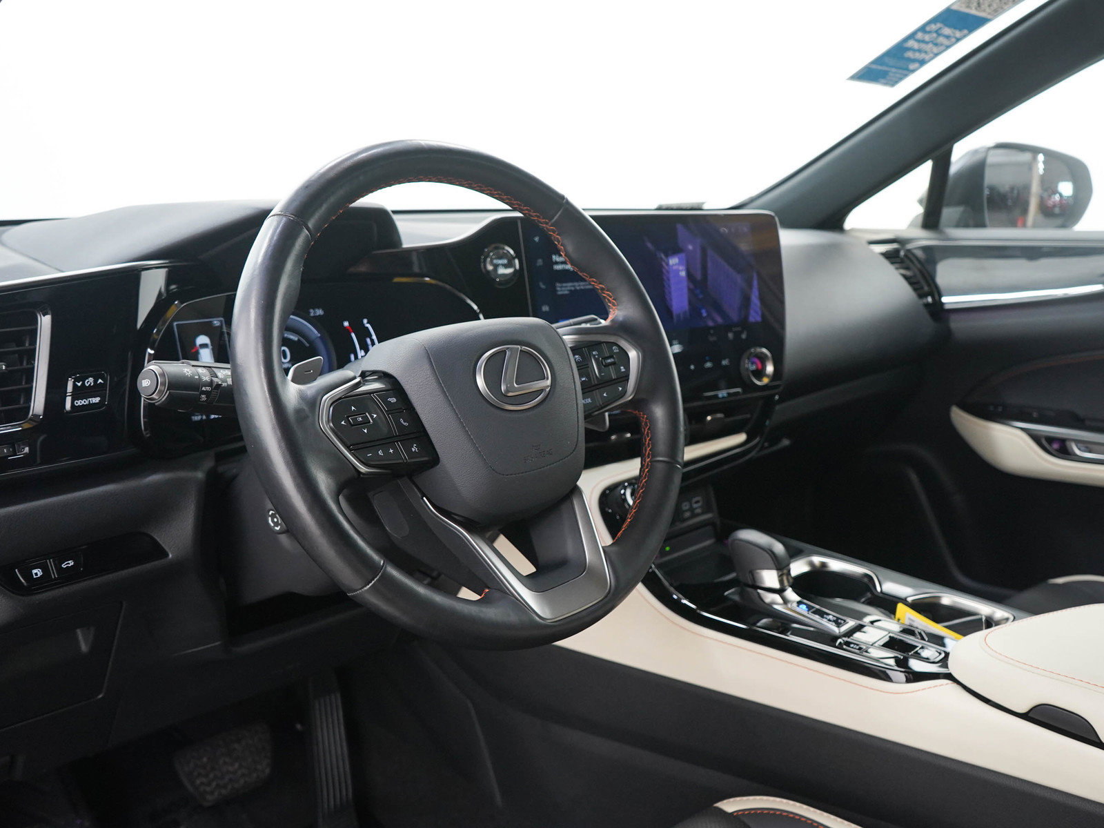 Used 2022 Lexus NX 350h AWD image 25