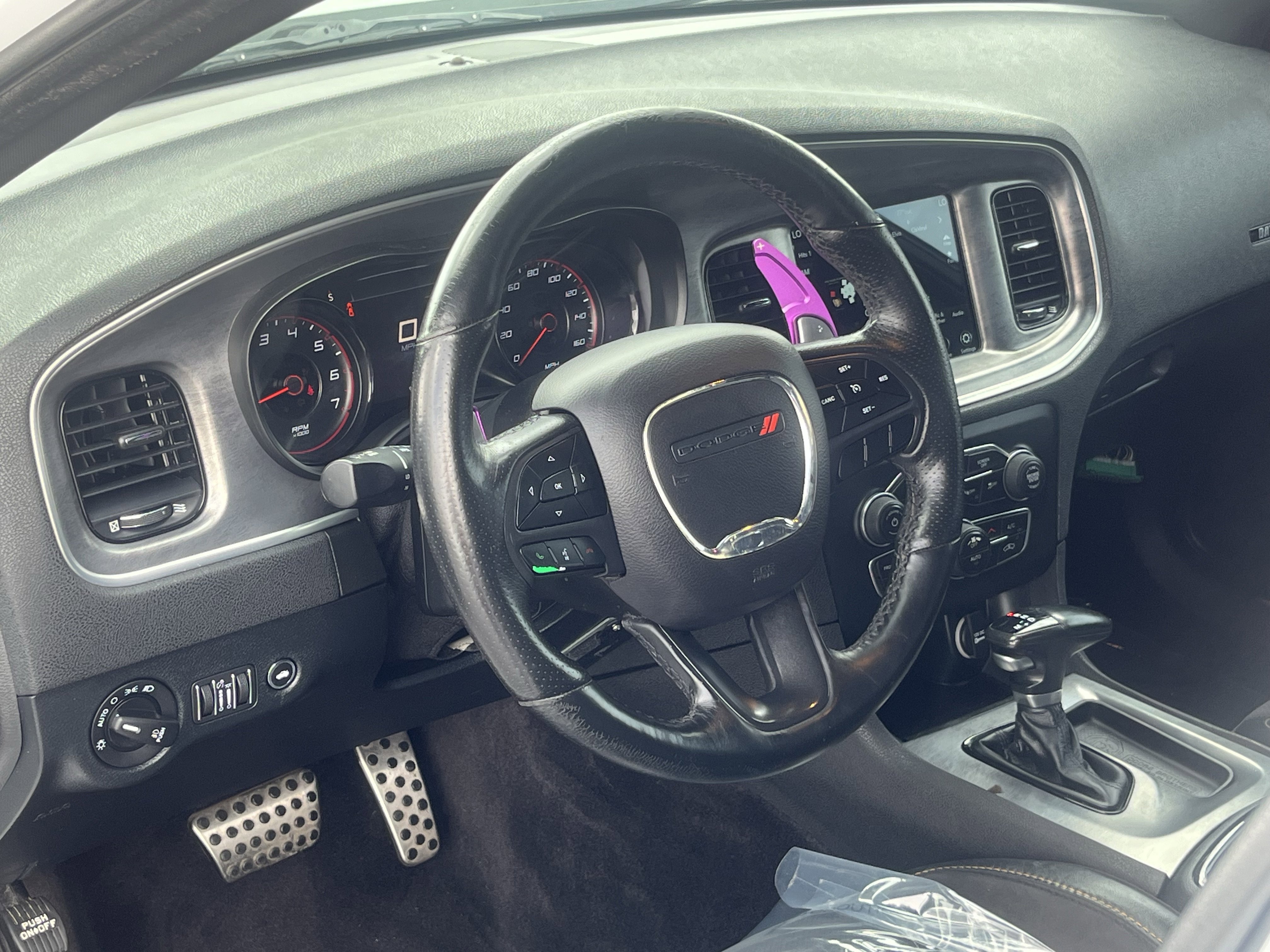 Used 2018 Dodge Charger R/T RWD image 15
