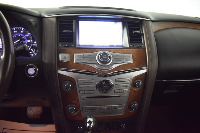 Used 2017 INFINITI QX80 Limited w/ All Season Package image 19