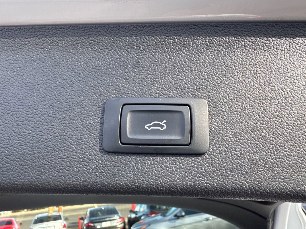 Used 2016 Audi A4 Premium w/ Audi MMI Navigation Plus image 12