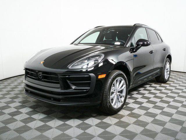 Certified 2026 Porsche Macan AWD/4WD image 1