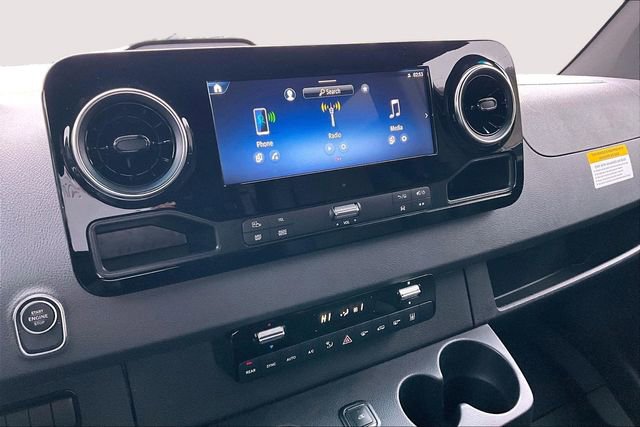 New 2025 Mercedes-Benz Sprinter 2500 image 10