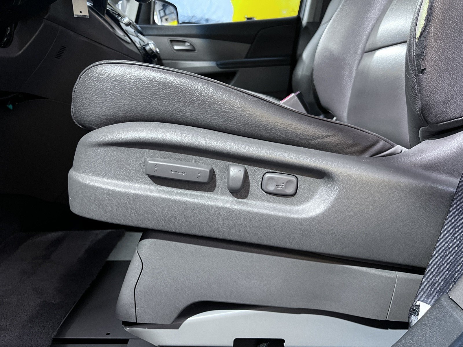Used 2011 Honda Odyssey EX-L image 28