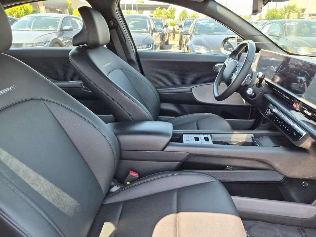 Used 2024 Hyundai Ioniq 6 SEL RWD image 31