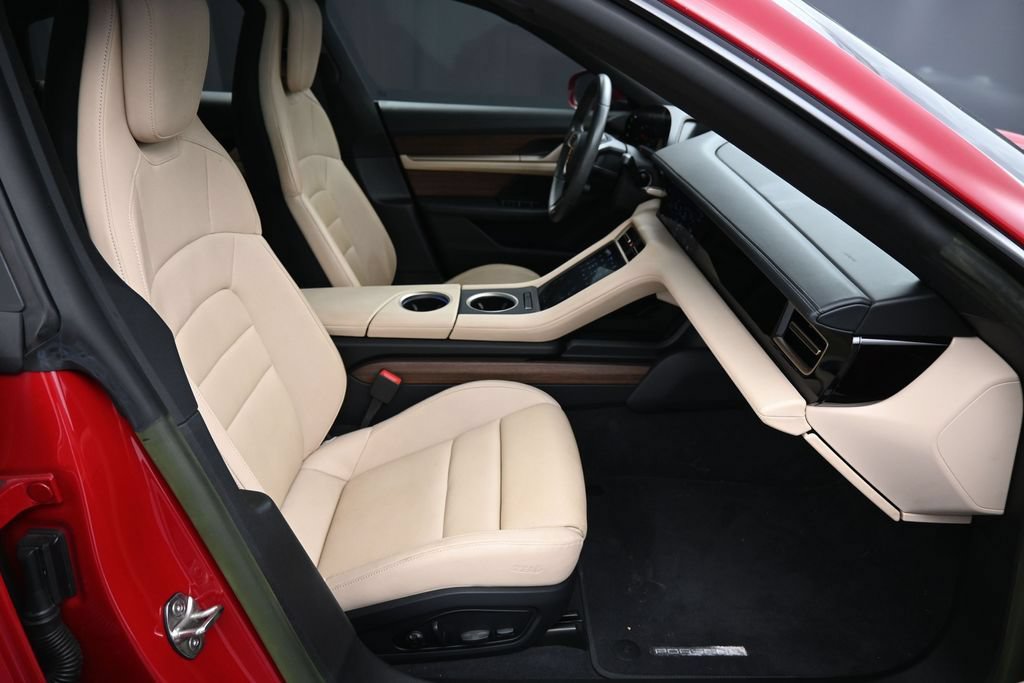 Certified 2022 Porsche Taycan 4S AWD/4WD image 26