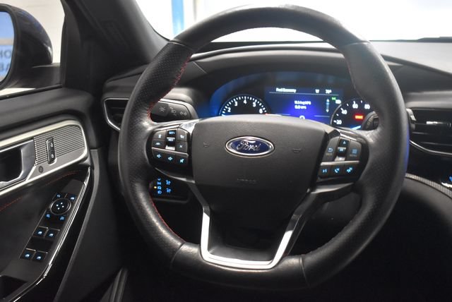 Used 2023 Ford Explorer ST-Line w/ Class IV Trailer Tow Package AWD/4WD image 24