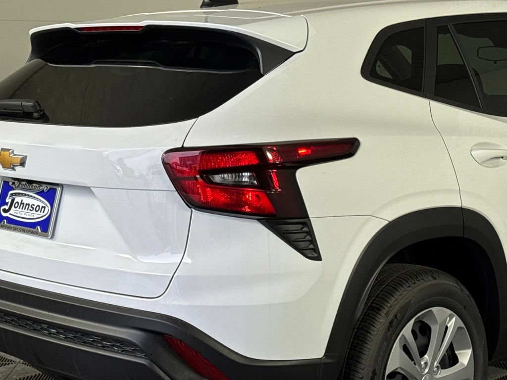 New 2026 Chevrolet Trax LS FWD image 7