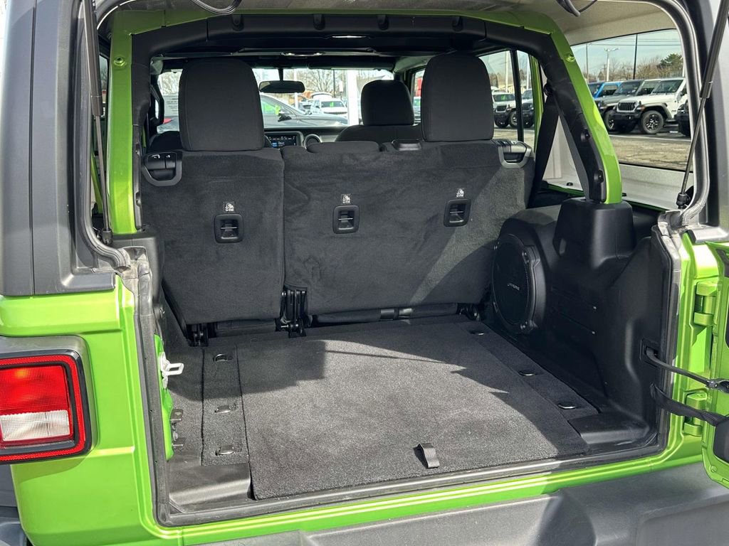 Used 2020 Jeep Wrangler Unlimited Sport S image 11