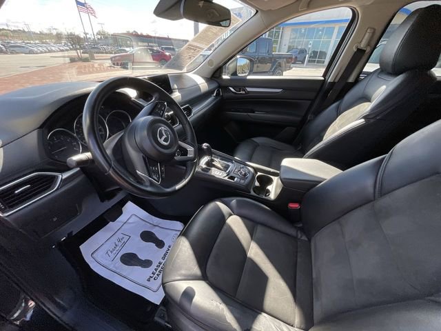 Used 2017 MAZDA CX-5 Touring image 10