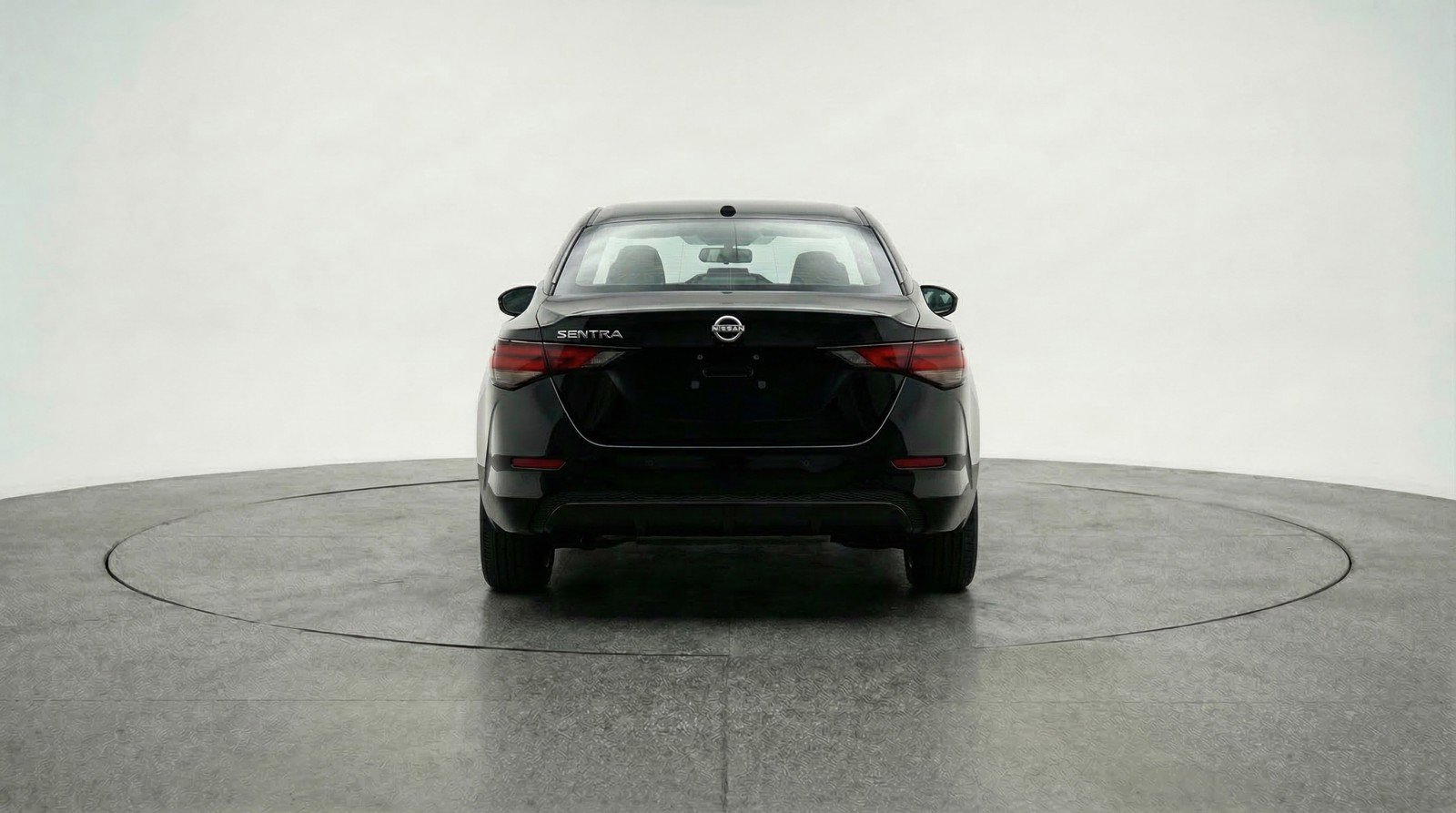 Used 2025 Nissan Sentra SV image 7