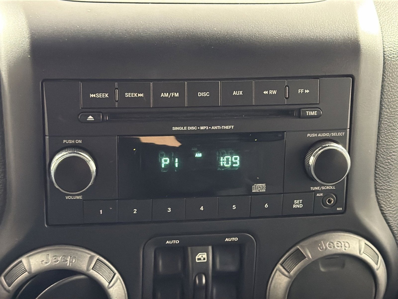 Used 2017 Jeep Wrangler Unlimited Sport w/ Quick Order Package 24S image 18