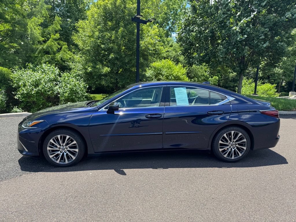 Certified 2021 Lexus ES 350 w/ Premium Package FWD image 2