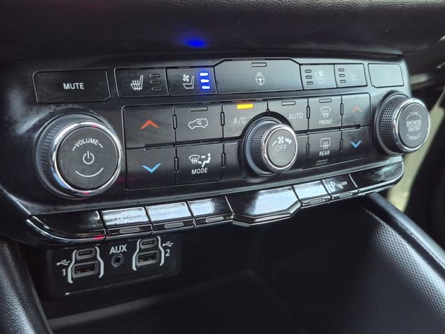 Used 2023 Dodge Durango GT image 15