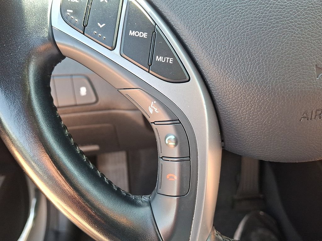 Used 2016 Hyundai Elantra Value Edition FWD image 23