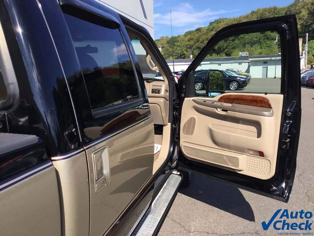 Used 2000 Ford F350 Lariat image 24