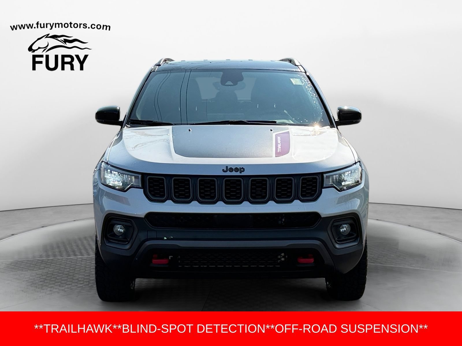 Used 2025 Jeep Compass Trailhawk AWD/4WD image 8