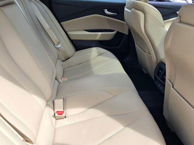 Certified 2025 Acura TLX w/ Technology Package image 15