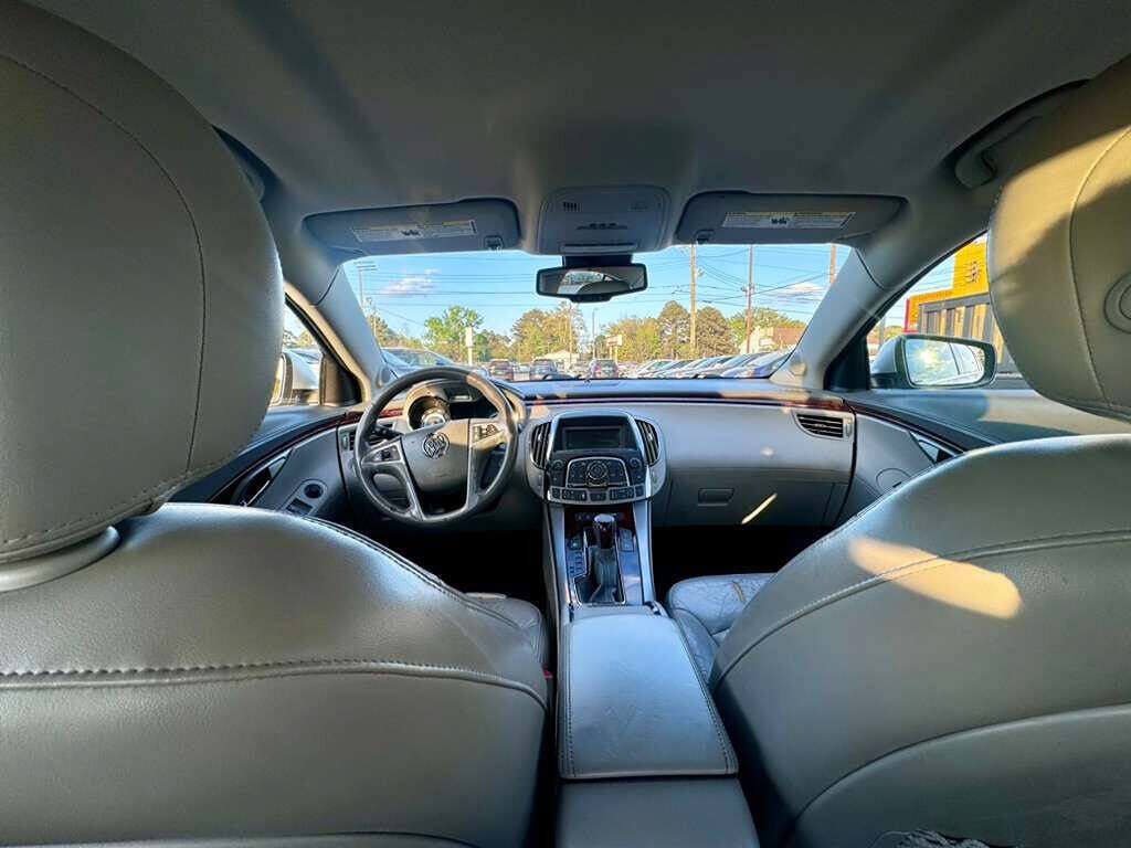 Used 2012 Buick LaCrosse Premium FWD image 19