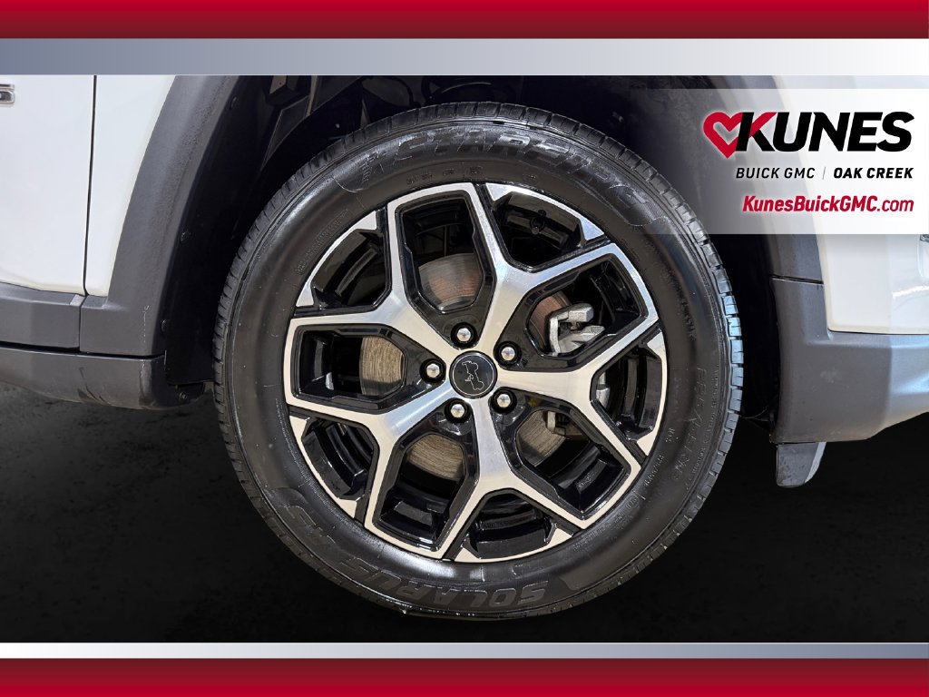 Used 2025 Jeep Compass Limited AWD/4WD image 13
