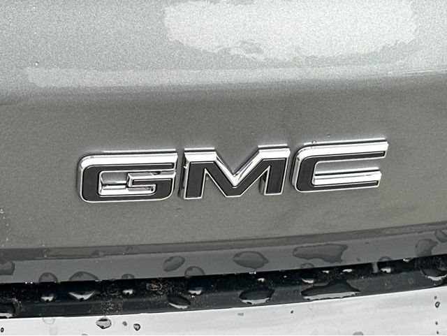 New 2026 GMC Acadia Denali Ultimate w/ LPO, Floor Liner Package AWD/4WD image 9