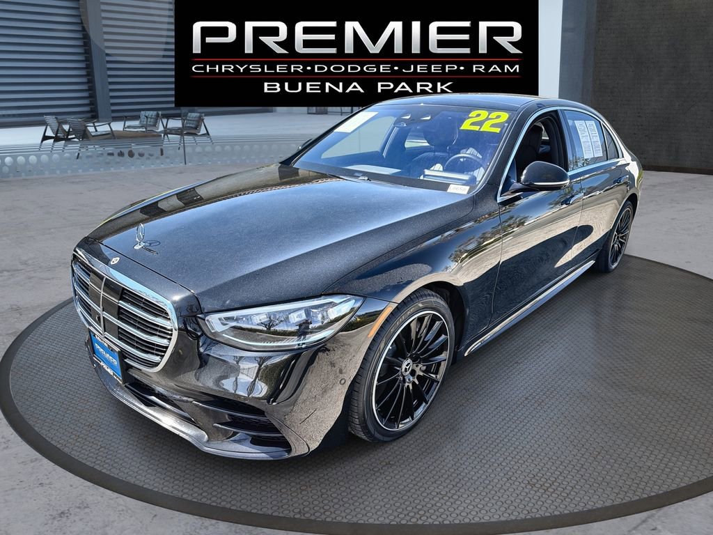 Used 2022 Mercedes-Benz S 580 4MATIC Sedan w/ AMG Line Package image 1