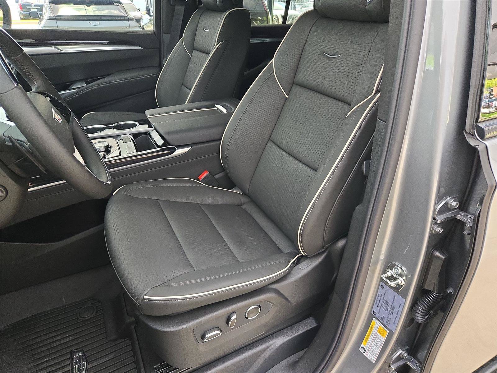 New 2026 Cadillac Escalade Sport w/ Touring Package AWD/4WD image 11