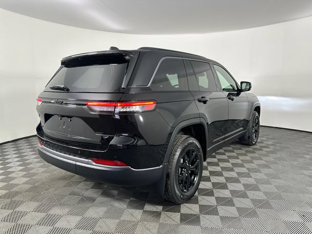 New 2026 Jeep Grand Cherokee Altitude AWD/4WD image 7