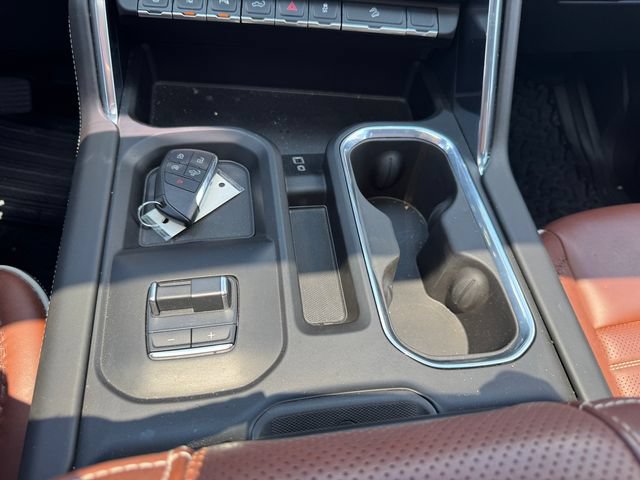 Used 2024 GMC Sierra 2500 Denali Ultimate w/ Max Trailering Package AWD/4WD image 39