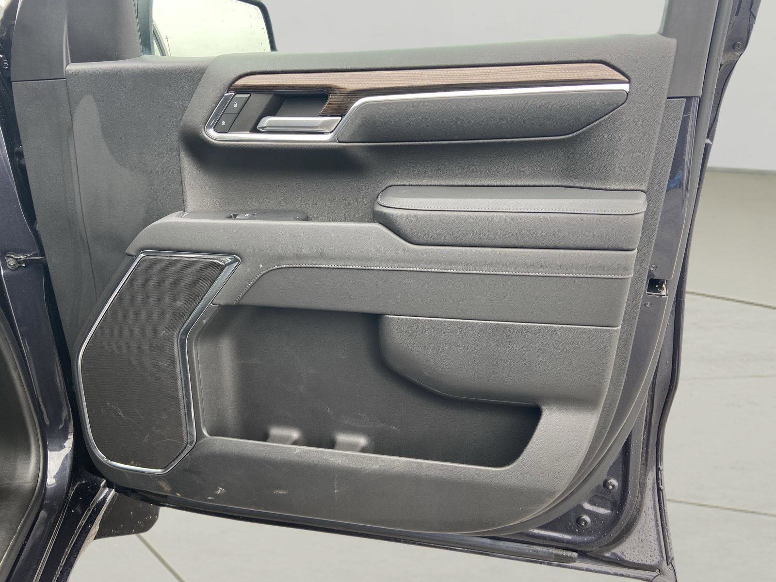 Used 2023 Chevrolet Silverado 1500 RST image 60