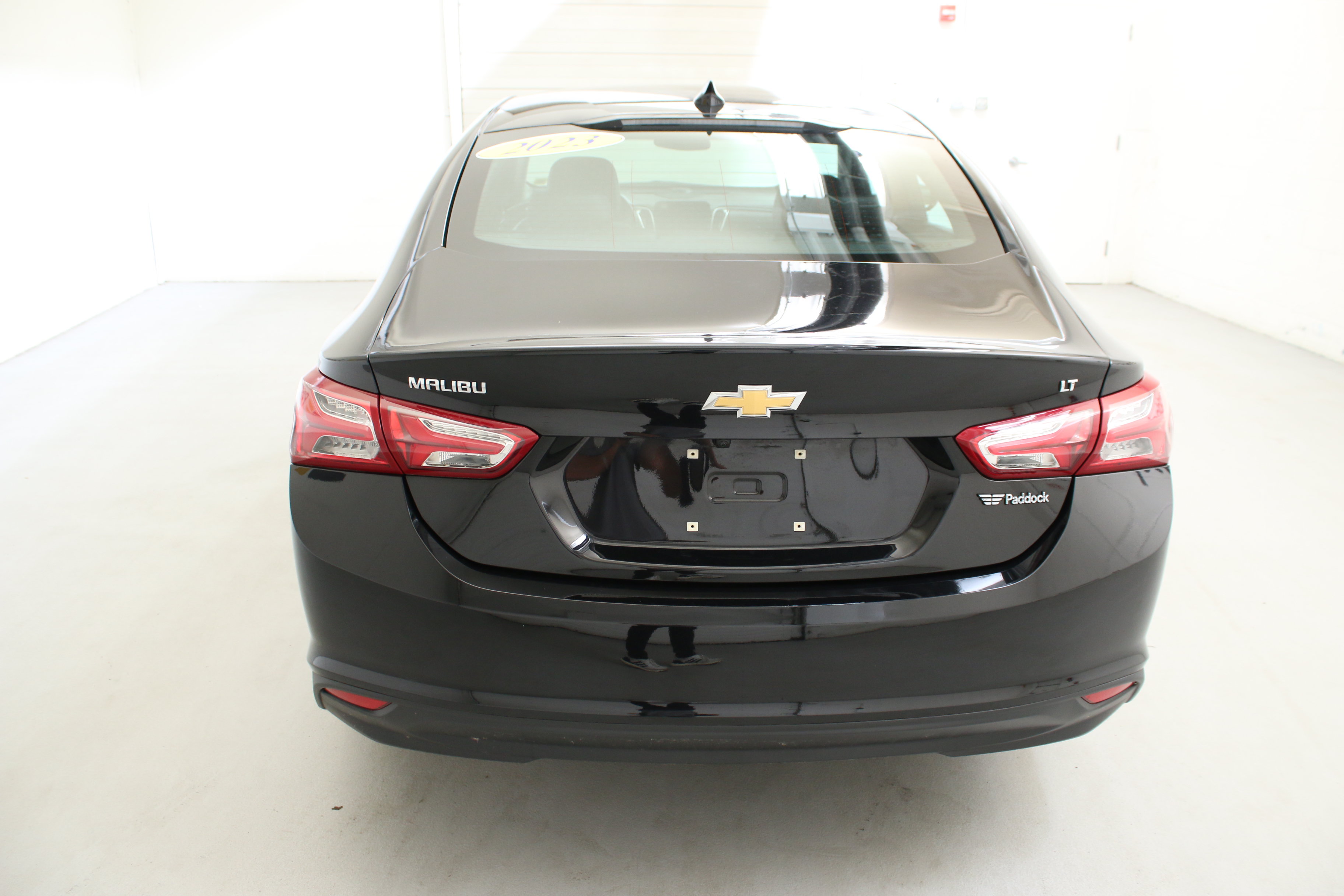 Used 2023 Chevrolet Malibu LT w/ LPO, Floor Liner Package FWD image 9