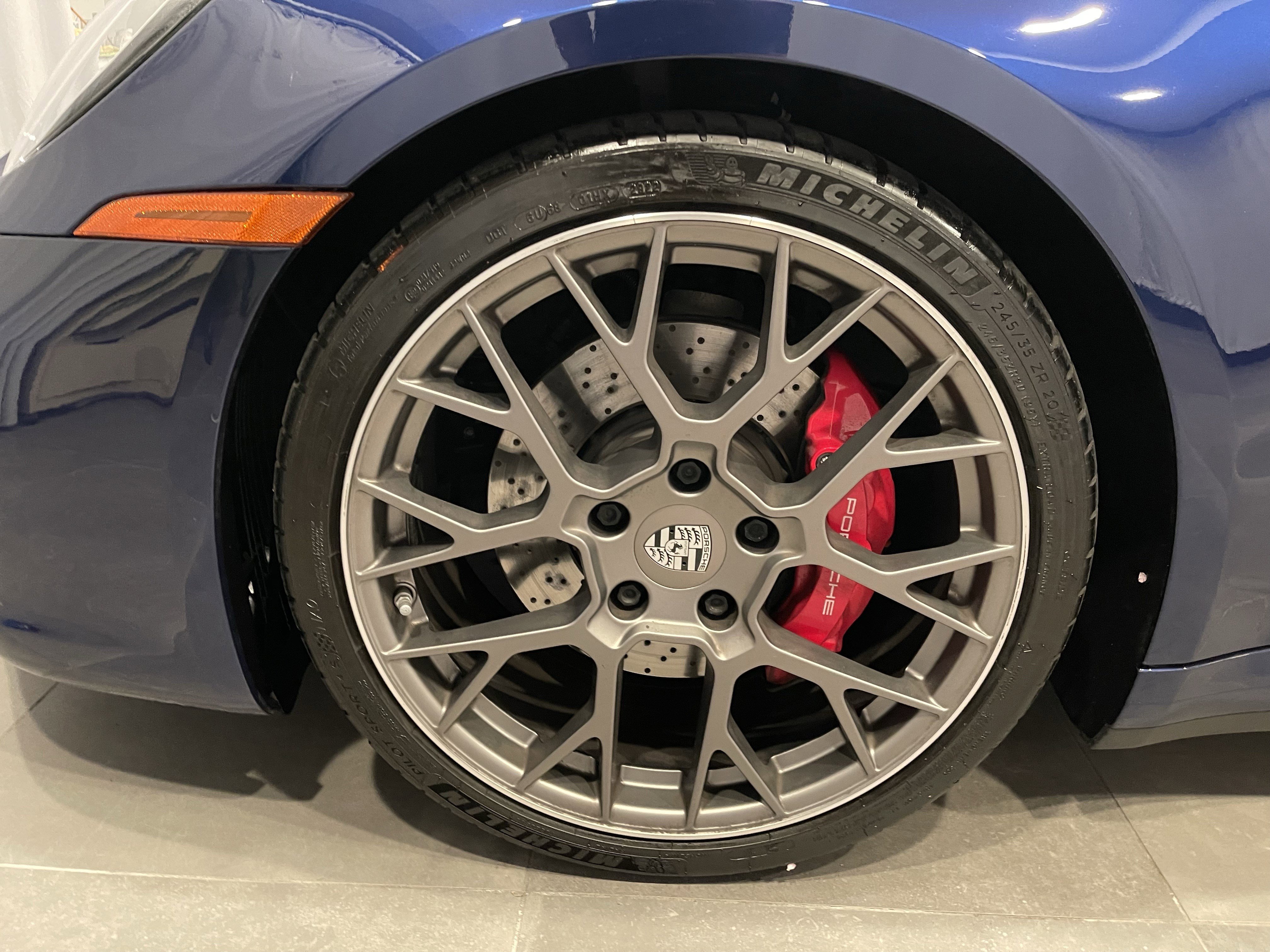 Used 2023 Porsche 911 Carrera 4S image 7
