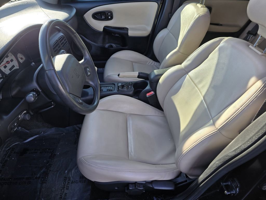 Used 2001 Saturn S-Series SL2 image 24