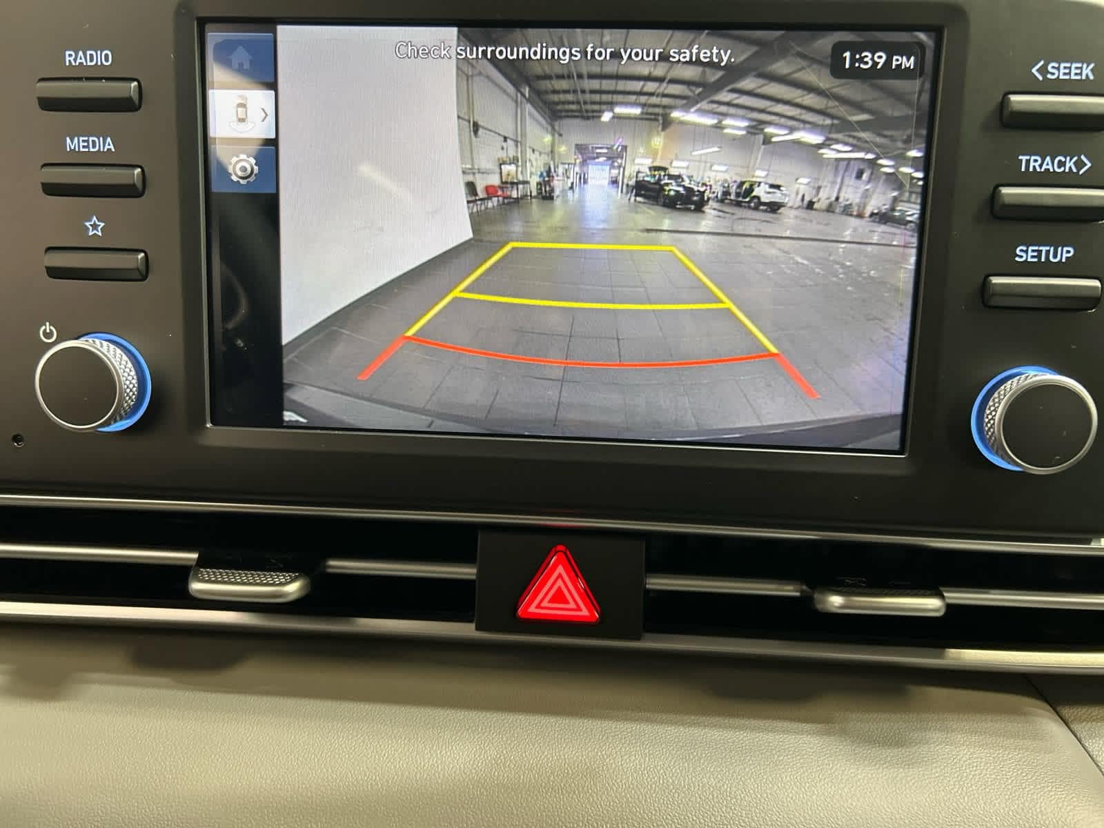 New 2026 Hyundai Elantra SE FWD image 6