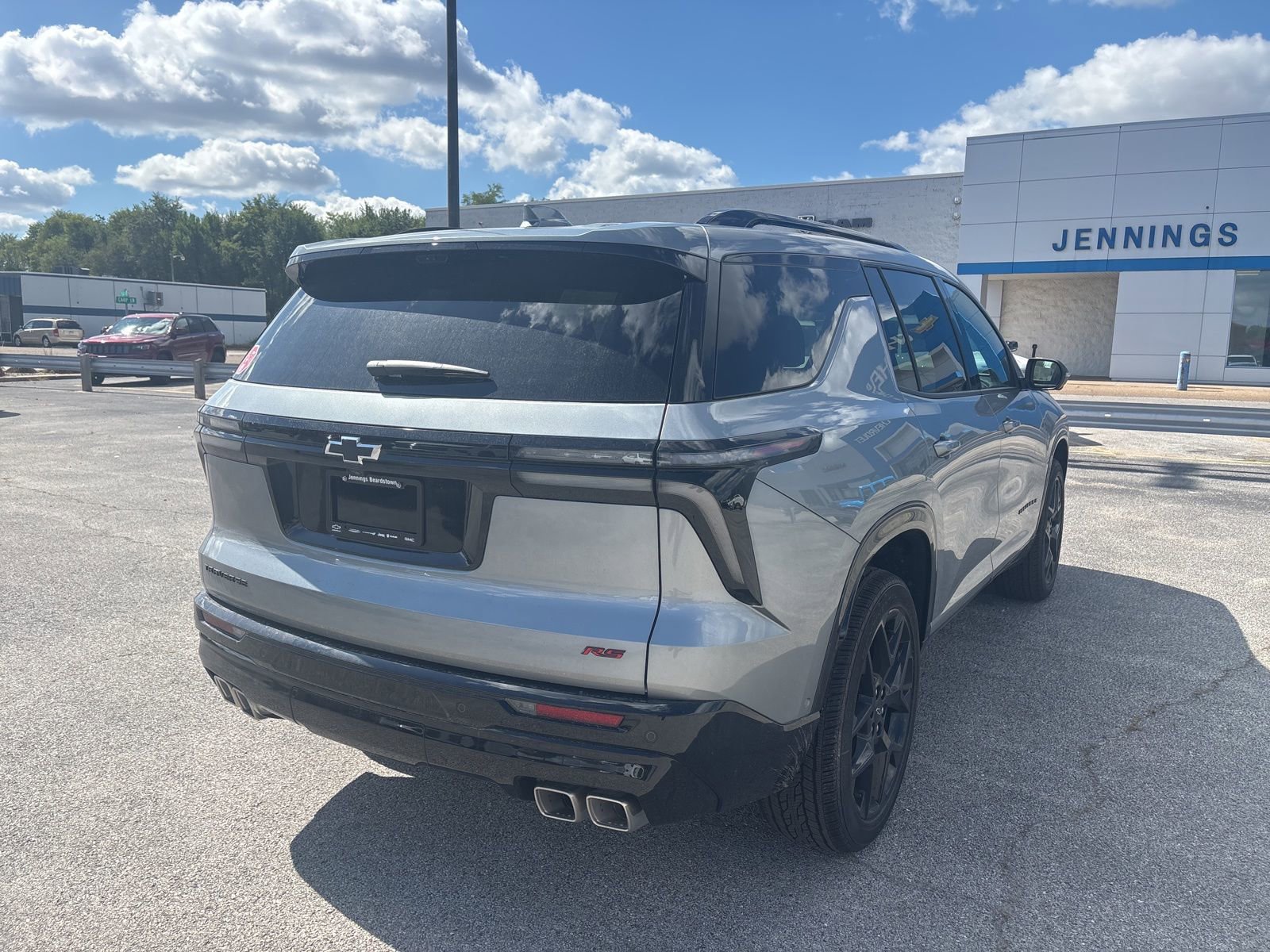 New 2026 Chevrolet Traverse RS w/ LPO, Floor Liner Package image 5