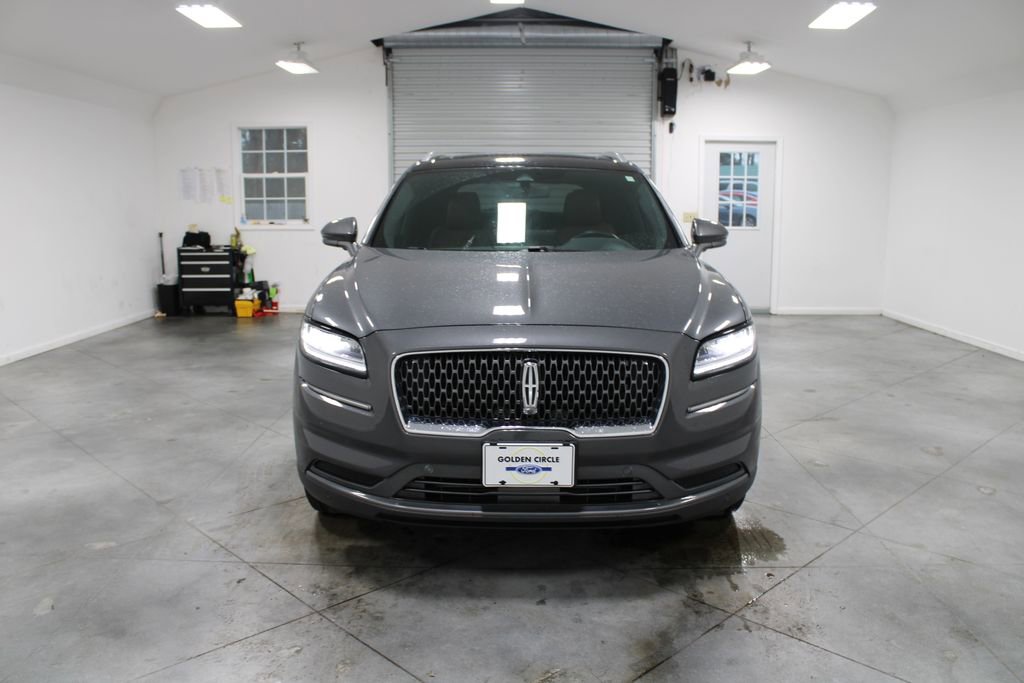 Used 2022 Lincoln Nautilus Reserve w/ Equipment Group 201A image 3