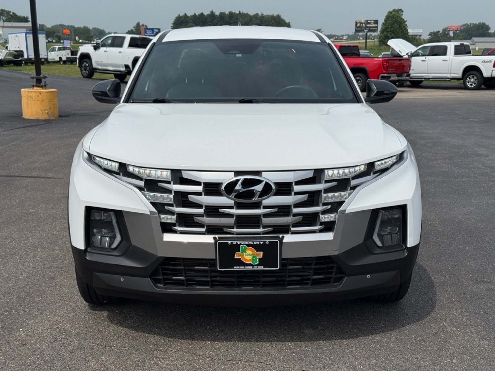 Used 2024 Hyundai Santa Cruz SEL AWD/4WD image 3