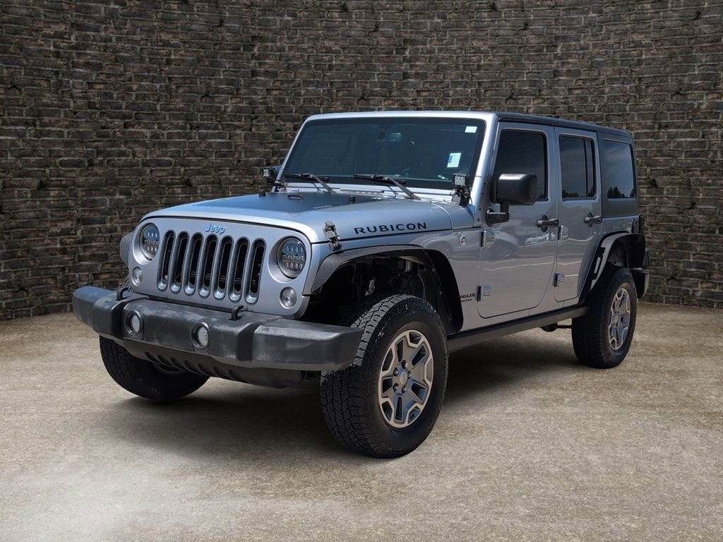 Used 2016 Jeep Wrangler Unlimited Rubicon w/ Connectivity Group AWD/4WD image 6